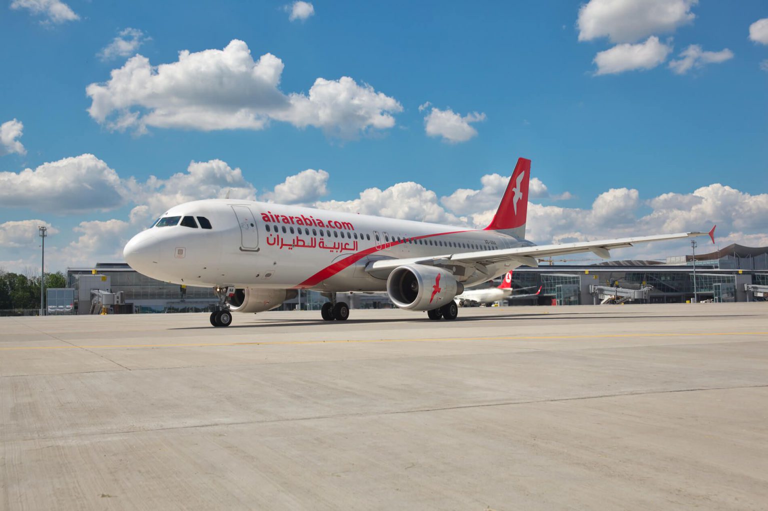 Air arabia abu dhabi. Аэробус а320 Эйр Арабия. А380 Аэробус Air Arabia. Картинку Аэробус 320 Azur Air.